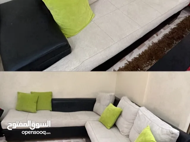 طقم كنب للبيع بداعي السفر