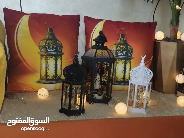 طاولة وسط فاخرة للبيع في إربد