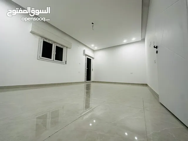 190 m2 3 Bedrooms Apartments for Sale in Tripoli Al-Serraj