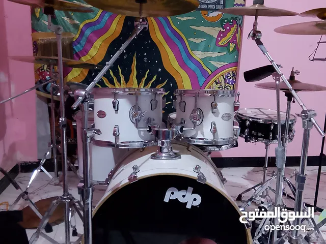 درامز drums من شركة دي دبليو