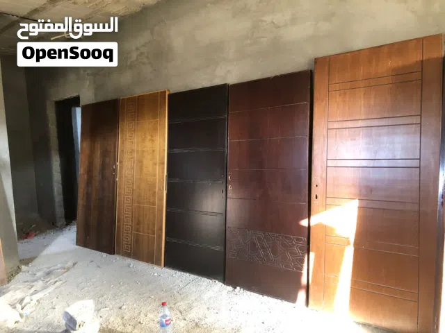 أبواب خشب للبيع تفصيل خشب سويد مع حلوق وبدون