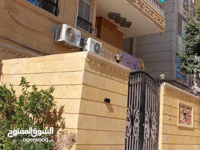 150 m2 3 Bedrooms Apartments for Sale in Giza Hadayek al-Ahram