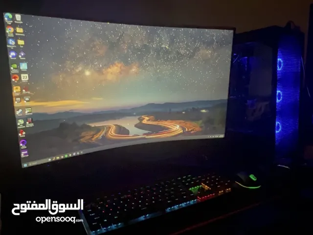 Gaming Pc and a Monitor ready to negotiate