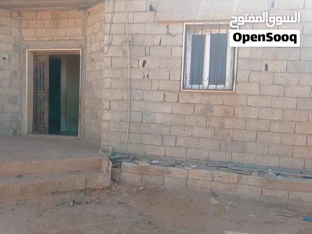 100 m2 3 Bedrooms Townhouse for Rent in Benghazi Boatni