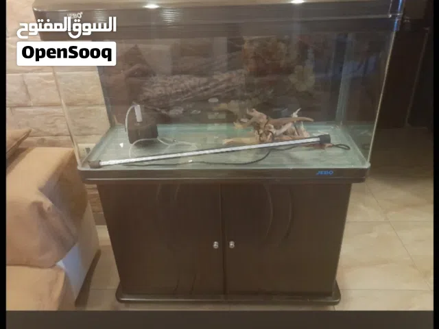 حوض سمك للبيع