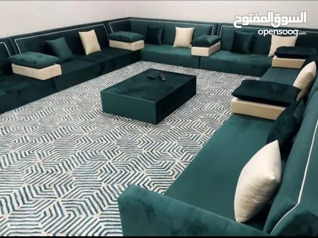 نصنع جميع أنواع الأريكة الجديدة ، والأريكة القديمة نقوم بتغيير الملابس