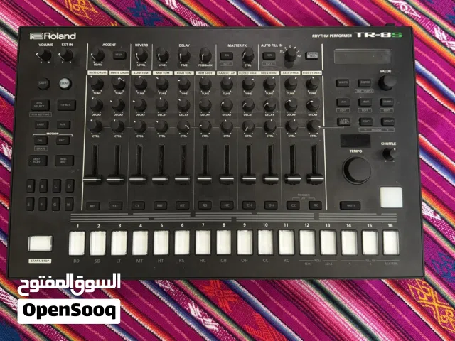 Roland TR-8S slightly used for sale