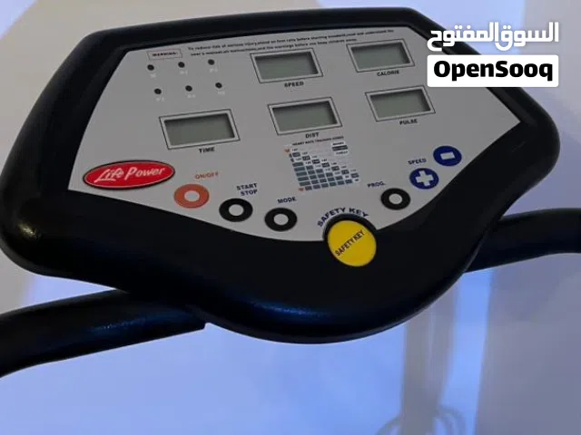 سير رياضي استعمال بسيط