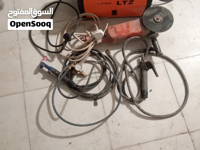 السلام عليكم مكينه للبيع 3 في واحد ولدن واركون وميك كامله مع يدة لحام حار وبارد وتورج لحام  أركون  2