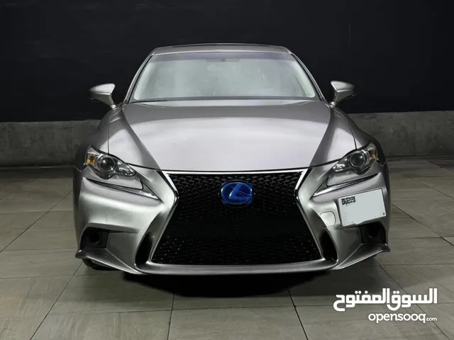 Lexus is 200T