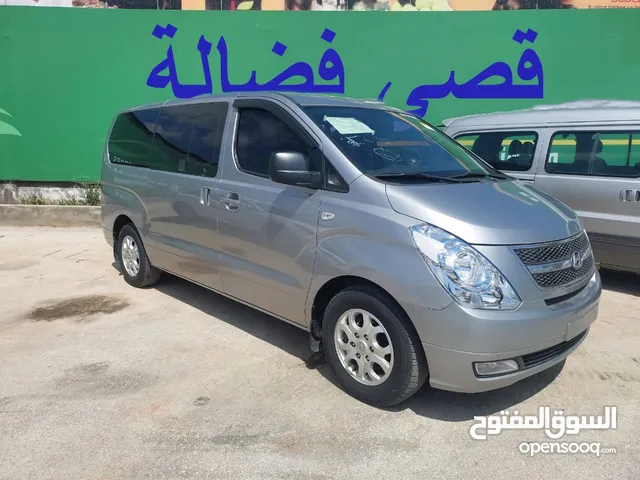 Hyundai H1 2014 in Zarqa