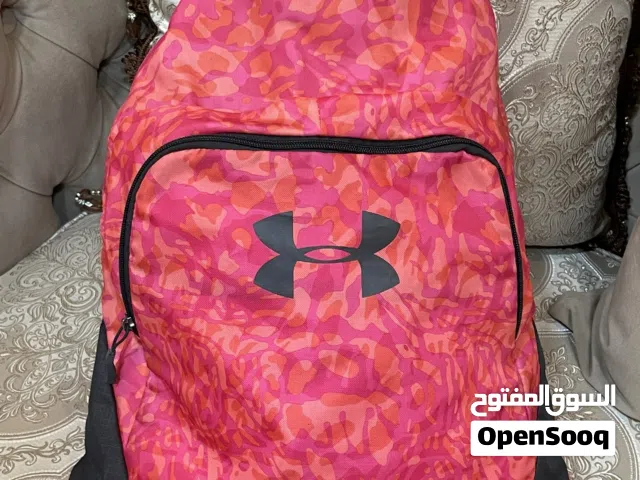 شنتة under armour