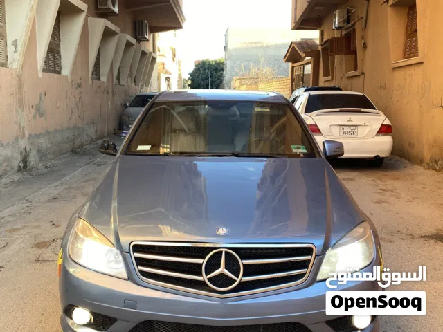 مرسيدس للبيع علي الهاتف محرك 272