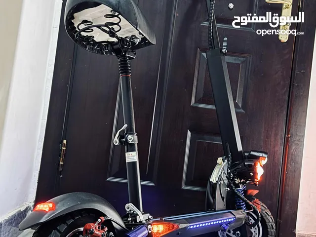 سكوتر كهربائي ما شاء الله تبارك الرحمن شبه جديد زي ماهو موضح في الصور بي كامل ملحقاته 48 فلت
