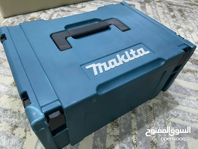 شنطة عدة متكاملة 4 قطع ماكيتا