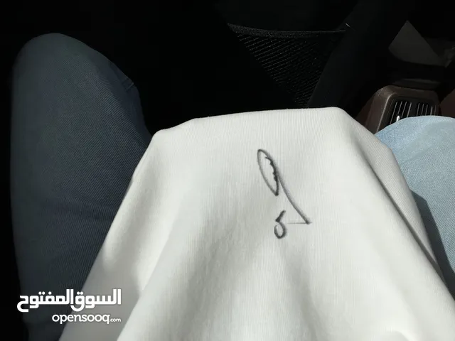 Moussa al tamari signed white shirt  توقيع موسى التعمري بلوزة بيضة