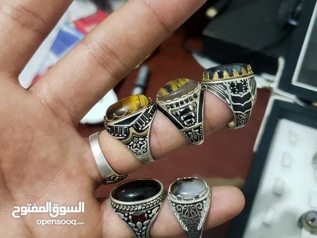 خواتم فضه وعقيق يمني جوده عاليه وأسعار مناسبه خاتم أو عقيق حسب اختيارك وطلبك