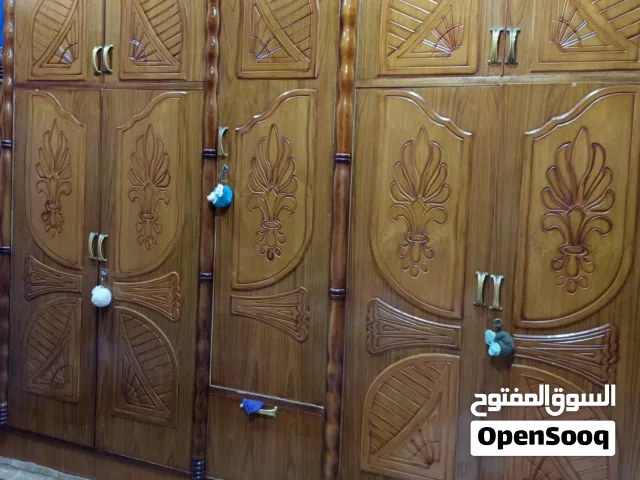 غرفةصاج أخشاب لبيع اولمراوس نضيفةست قطع