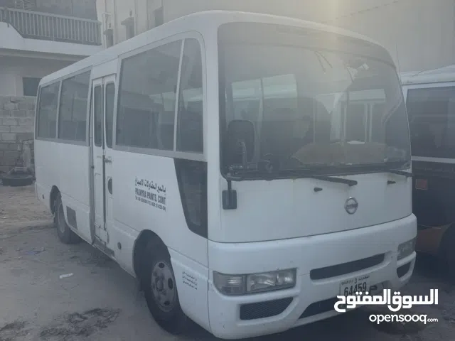 باص نيسان سيفيليان 26 راكب للبيع