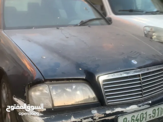 مرسيدس 202، 220 ديزل تيربو