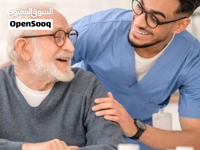 رعاية بلمسنين والاهتمام بهم