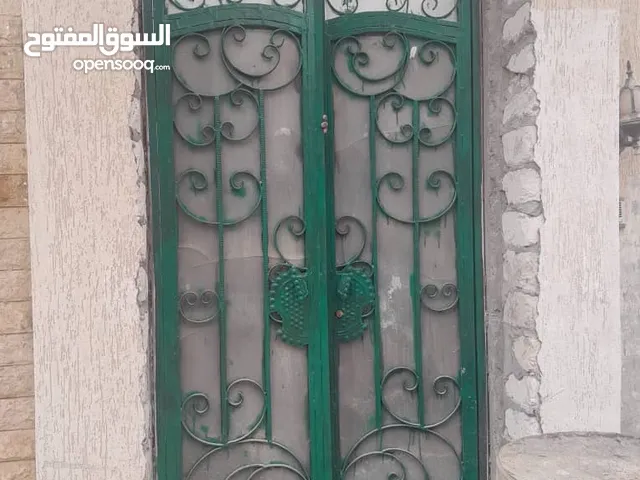 باب حديد خارجي للبيع عرض 1.29