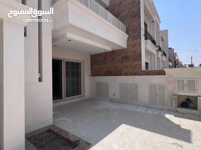 500 m2 5 Bedrooms Townhouse for Sale in Erbil Rasty