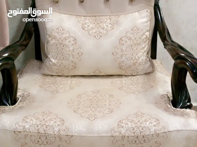 كنب للبيع بداعي السفر