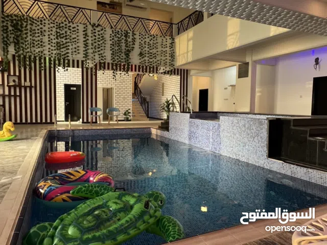 3 Bedrooms Chalet for Rent in Al Sharqiya Sur