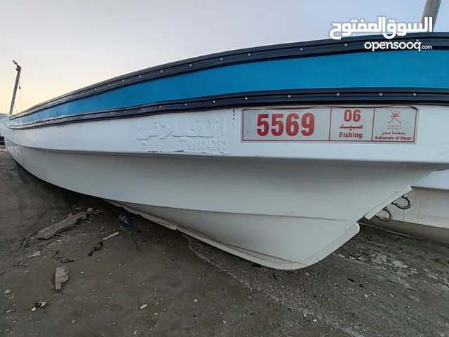 قارب 23 الغيلاني مع محرك 75 سلف جديد