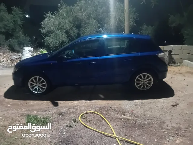 اوبل استرى H