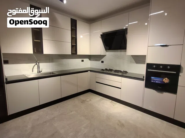 فيلا دورين خليجي وملحق للبيع - السبعة - قرب سوق القاضي