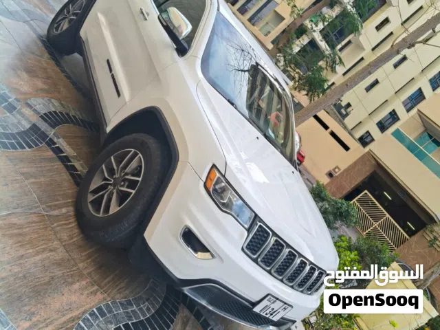 2020 جيب جراند شيروكى Limited