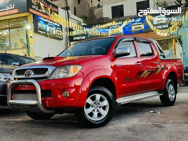 Used Toyota Hilux in Amman