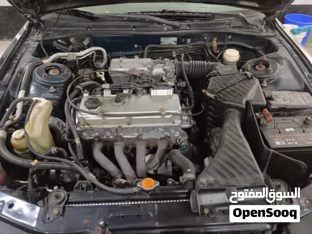 2000 ميتسوبيشي جالنت Standard