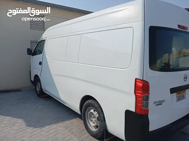 nissan high roof 2014 model used