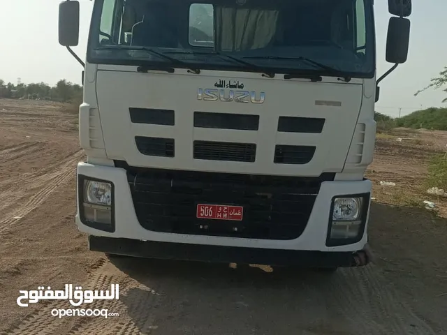 Other Isuzu 2018 in Al Dhahirah