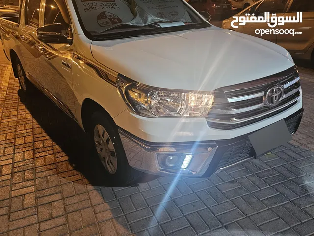 بيكب تيوتا هايلوكس 2.7موديل2020نظيف..ماشي 70.000الف فقت بدون حوادث .فل بيمة طرف اول تامين