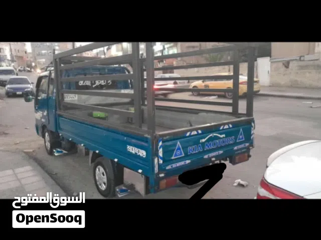 نقل عفش واثاث وأجهزة  داخل عمان وجميع المحافظات