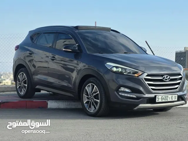 هيواندي توسان ترخيص 2018 فل الفل مسكرررررر اضافات وفحص نخب النحب من جميع النواحي  والله يبارك لصاحب