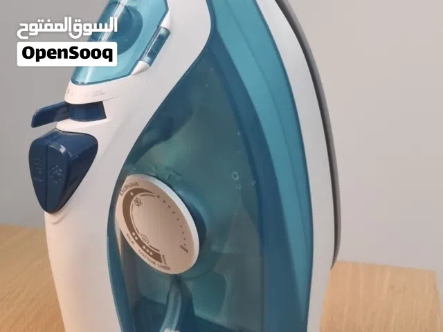 مكواة Philips 3000 serious Iron