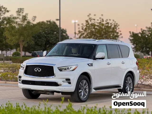 Used Infiniti QX80 in Al Dakhiliya