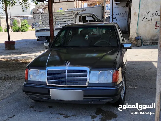 Used Mercedes Benz E-Class in Wasit