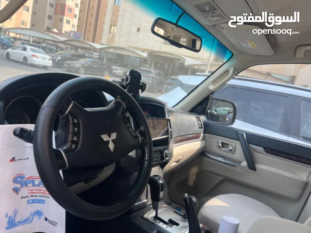 2016 Mitsubishi Pajero SUV for Sale - Black, 7 Seats, Good Condition