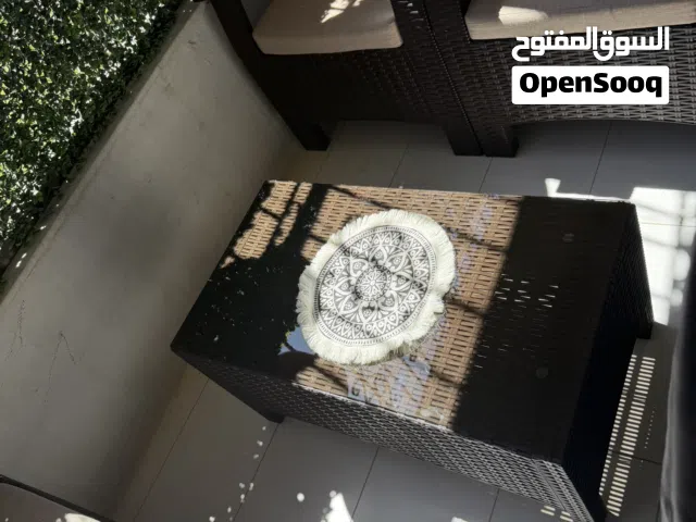طقم جلسة خارجية راتان فاخر (بحالة ممتازة)