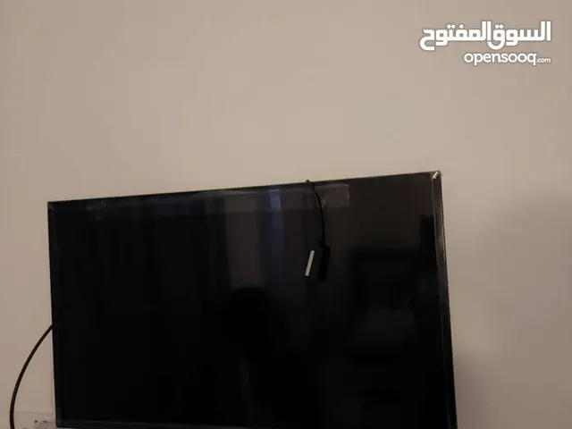 TCL Smart 32 inch TV in Muscat