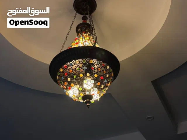 ثُريا بطابع شامي قديم