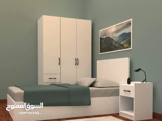 غرفة نوم مفرد لون ابيض مستعمل اقل من شهر مع فرشة