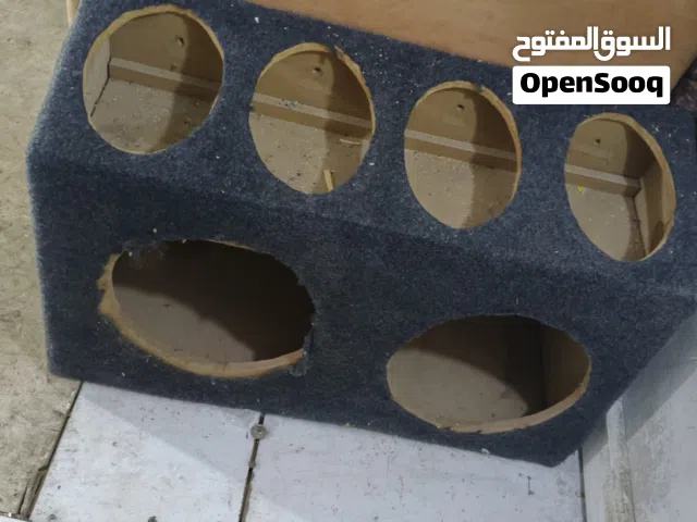 سستم كامل مع صبين مع جهاز +4سماعات +صندوق لون اسود شغال عالفحص. حررررق ششغال سكان مخيم حطين الرصيفة