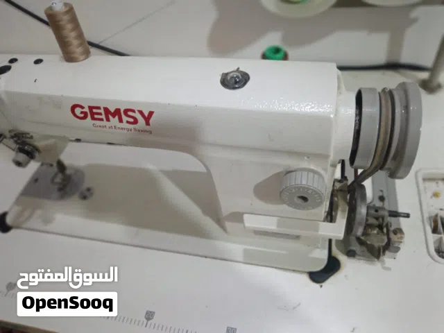 مكينه خياطة للبيع